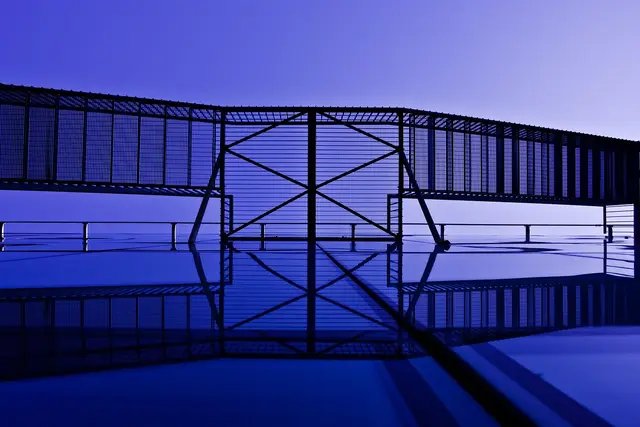 Fence, border, closed, structure